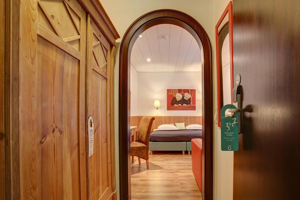 קרלסרוהה Trip Inn Hotel Blankenburg חדר תמונה